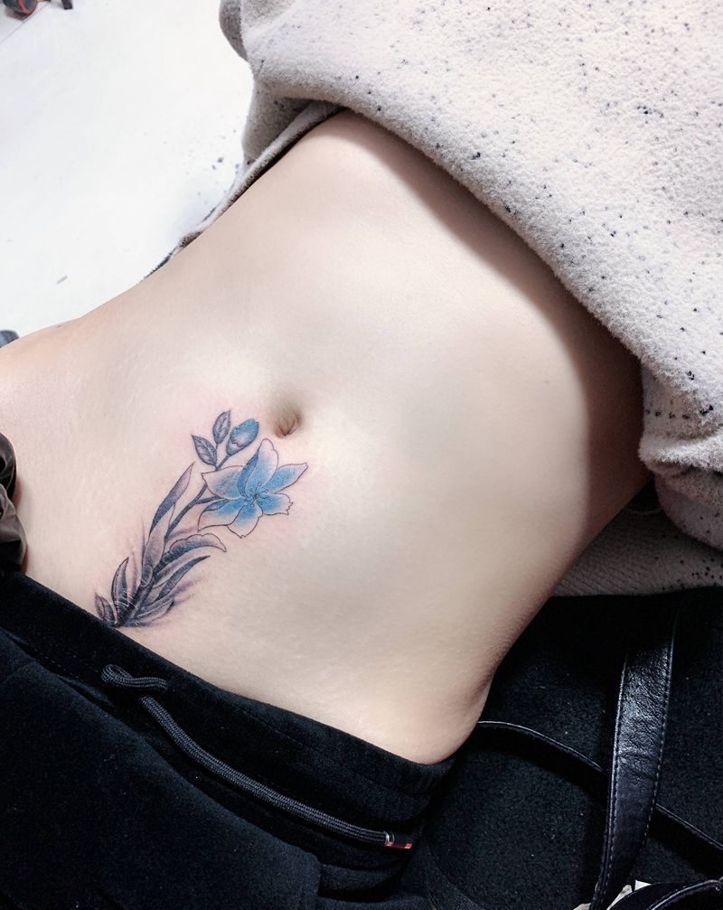 花纹身图片_腹部纹身图案