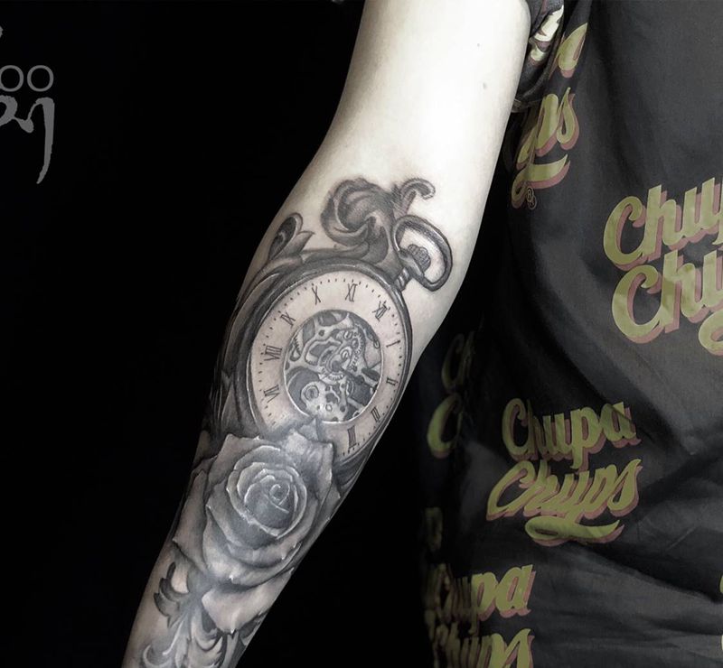 欧美写实纹身图片_手臂欧美写实纹身图案