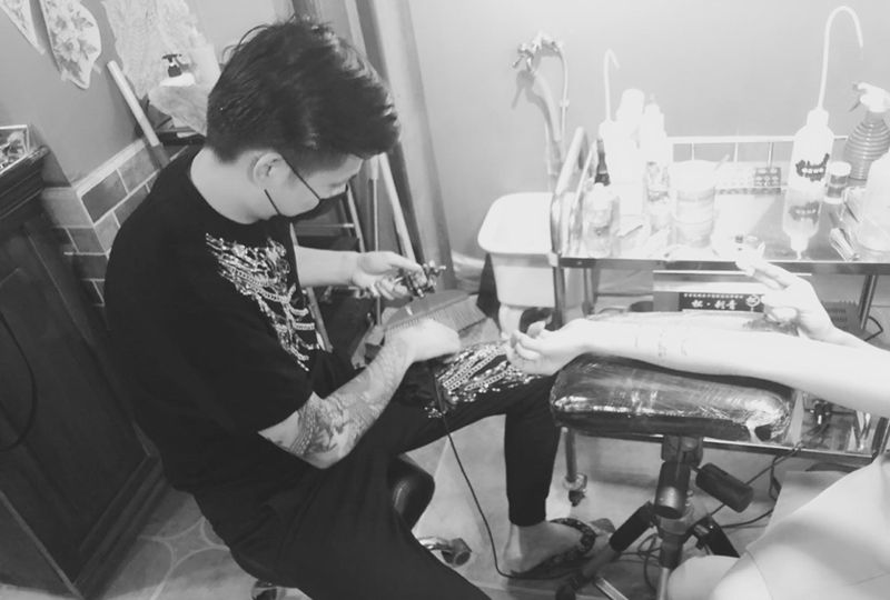 近日工作照……纹身图片