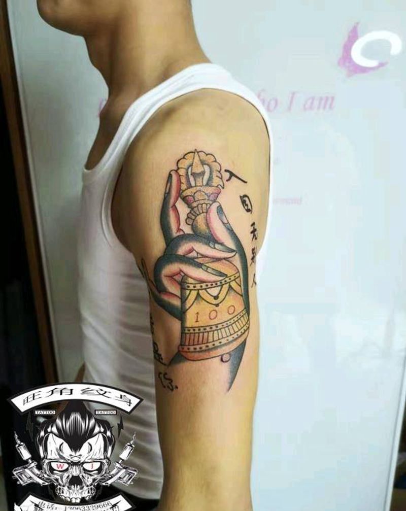 佛手纹身图片_手臂纹身图案