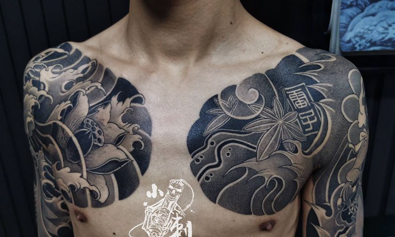 老传统半甲纹身图片_胸部老传统纹身图案
