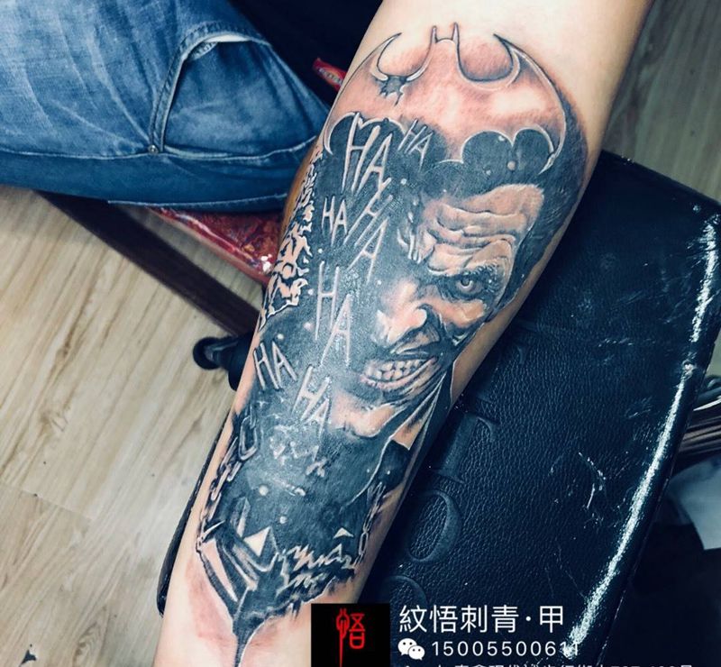 漫威·小丑纹身图片_成品手臂欧美肖像人物原创图腾纹身图案