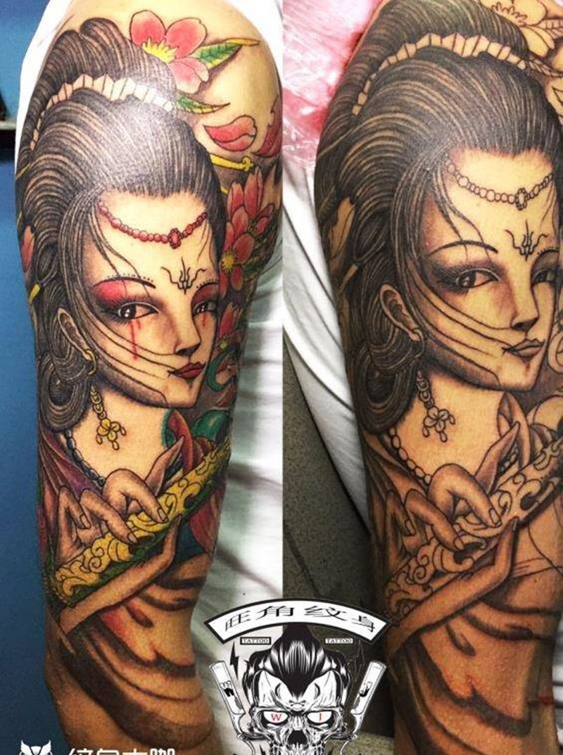 上手臂纹身图片