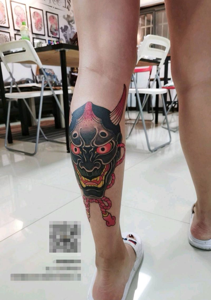 般若纹身图片_腿部老传统纹身图案