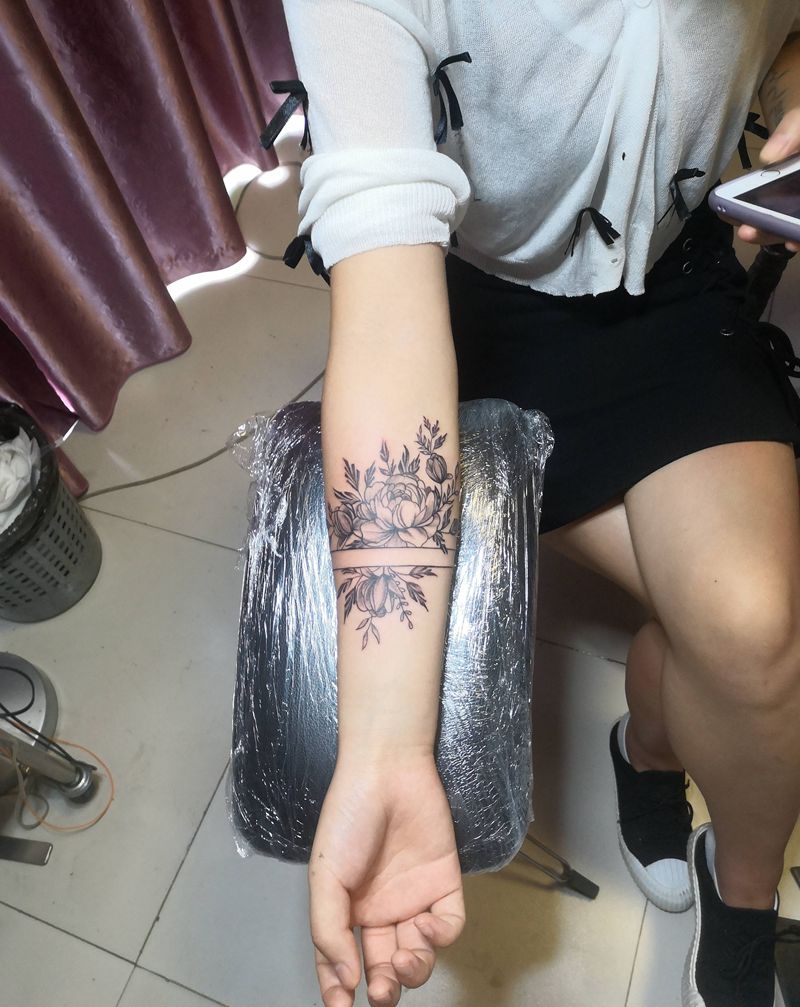 素花纹身图片_手臂纹身图案