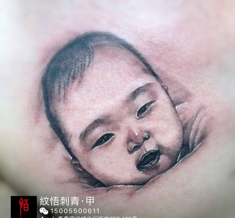 。纹身图片_成品胸部肖像人物纹身图案