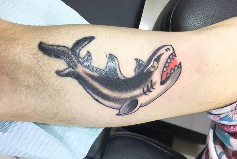 小鲨鱼纹身图片