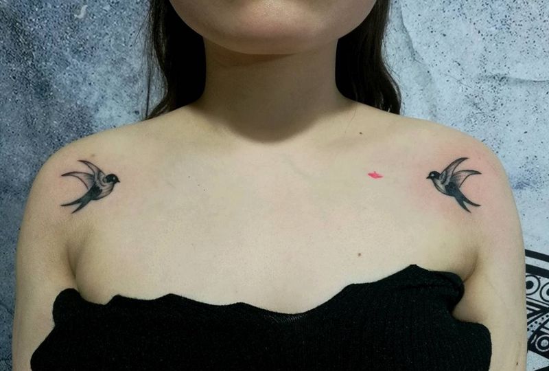 小燕子纹身图片