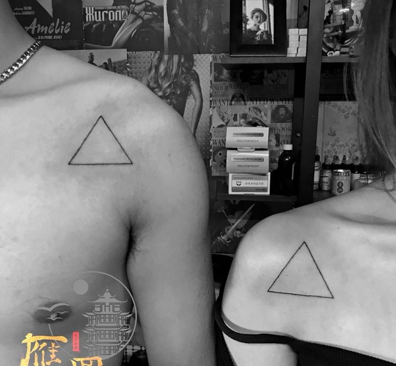 情侣纹身-几何纹身图片