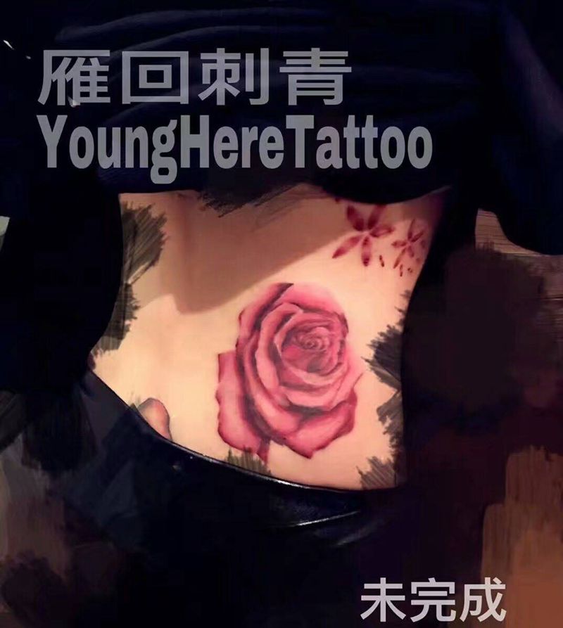 写实玫瑰纹身图片