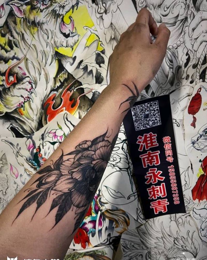 素花遮盖纹身图片_点刺纹身图案