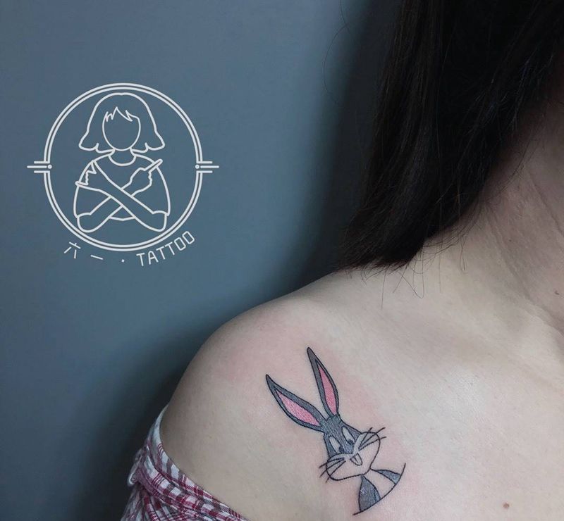 兔八哥纹身图片