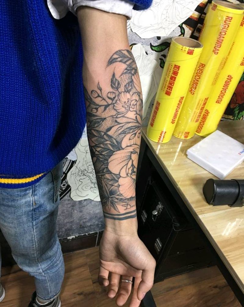 素花纹身图片_点刺纹身图案