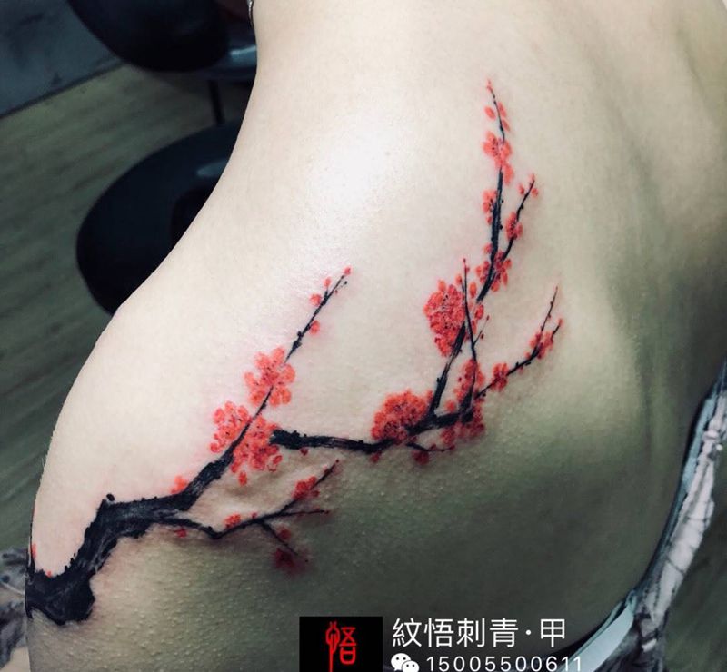 梅花纹身图片_成品肩部背部清新传统国画植物图腾原创纹身图案