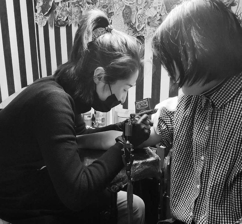 姐妹花纹身图片