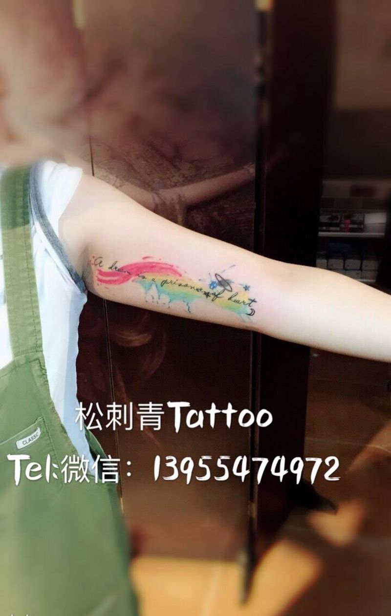 水彩英文纹身图片