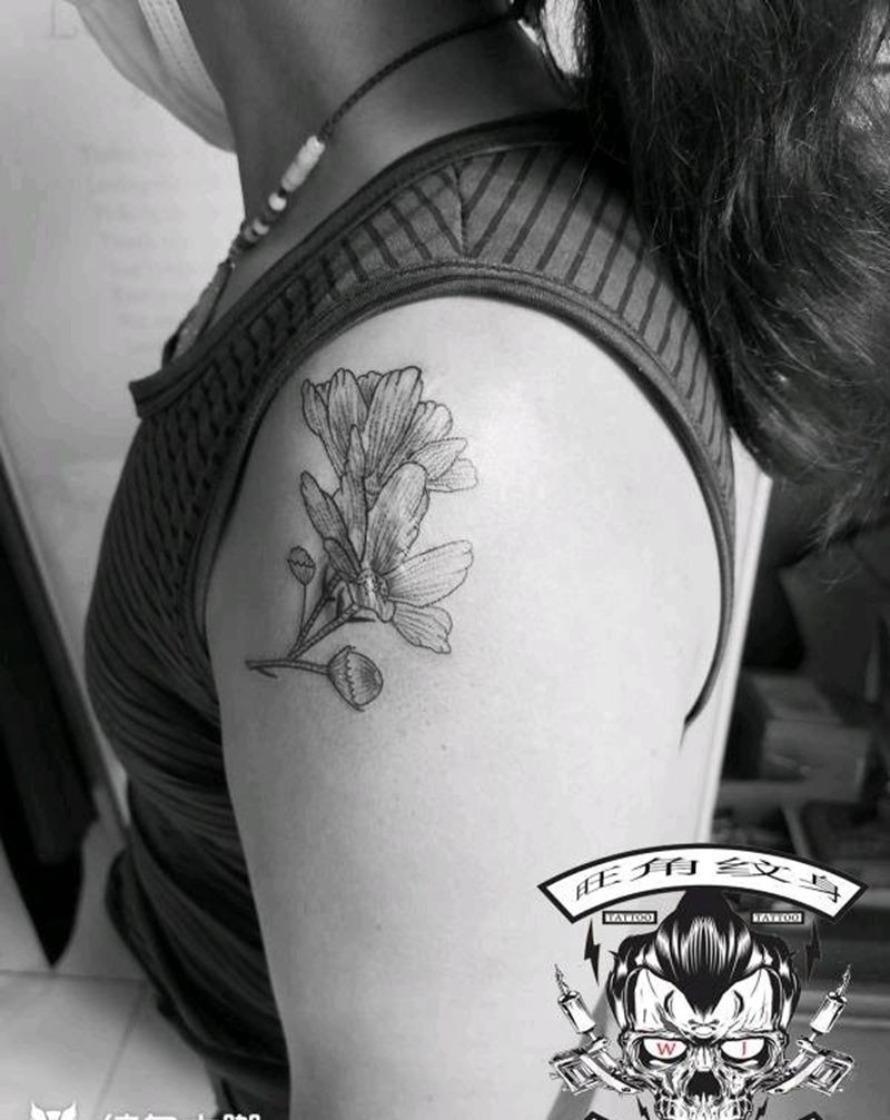 遮盖疤痕纹身图片_肩部手臂纹身图案