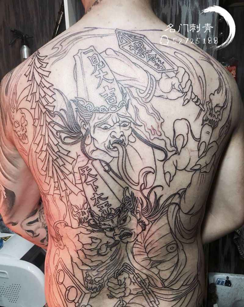 黑白无常纹身图片_背部传统鬼神纹身图案
