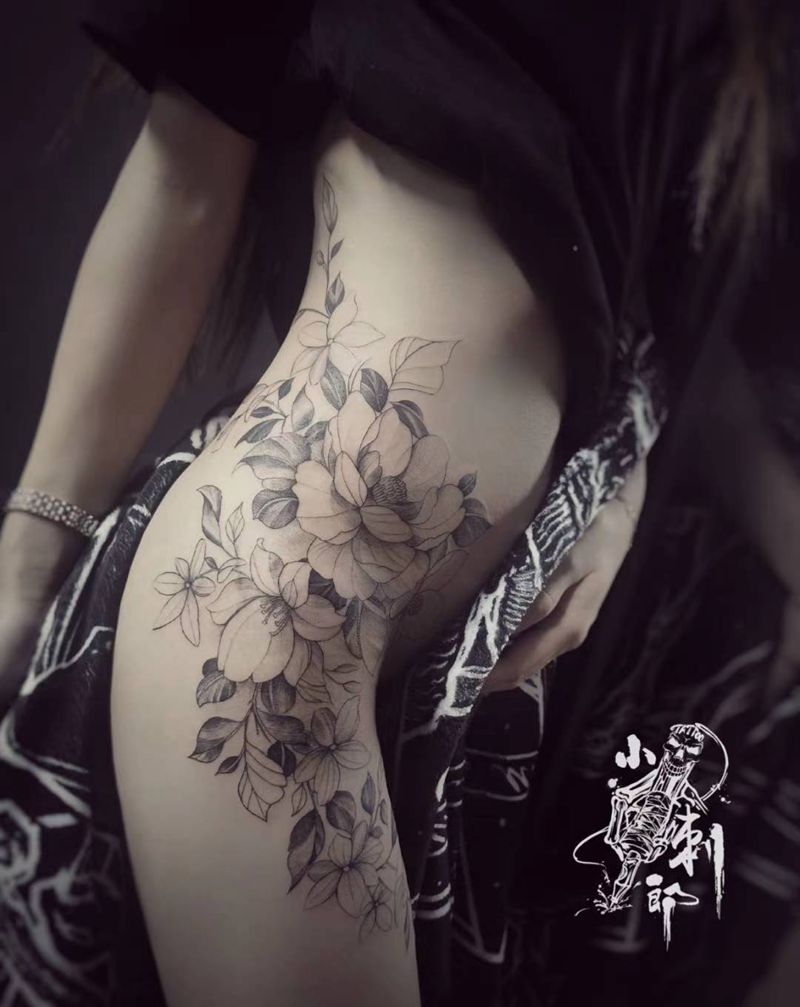 素花，侧腰大腿的素花超性感纹身图片_腰部腿部点刺纹身图案