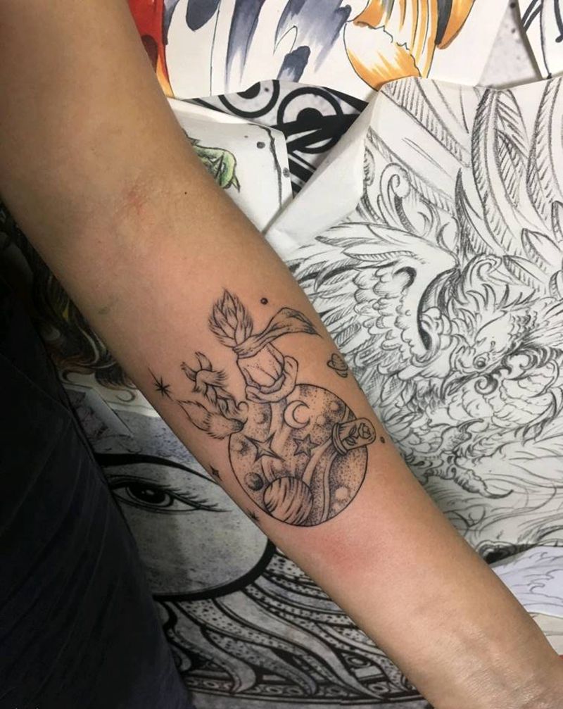 小王子纹身图片_点刺纹身图案