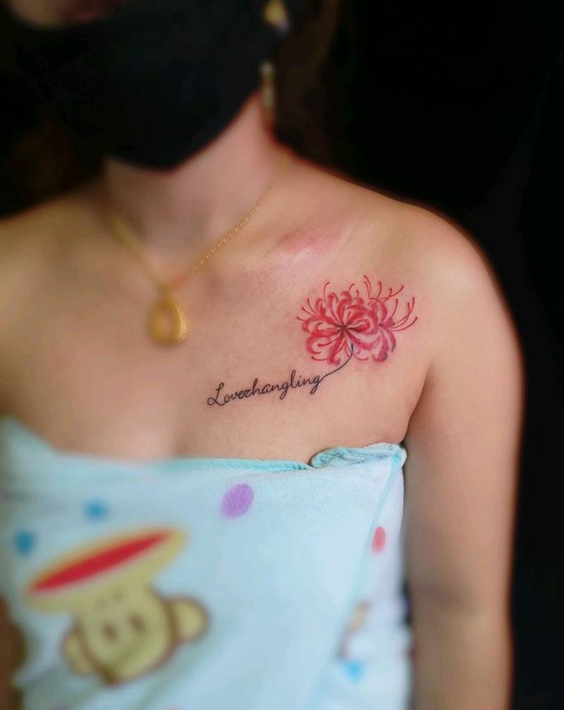 彼岸花英文纹身图片_胸部纹身图案