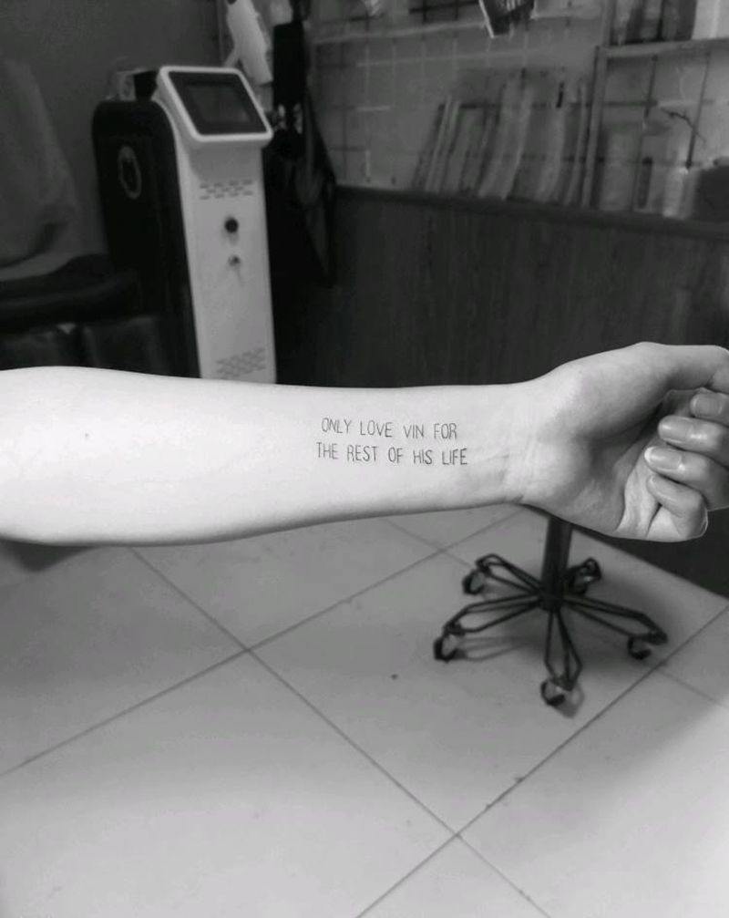 小图纹身图片_手部纹身图案