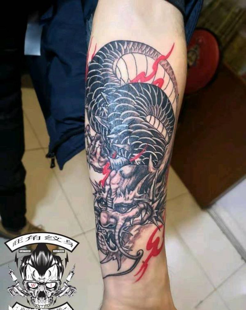 遮盖纹身图片_手臂纹身图案