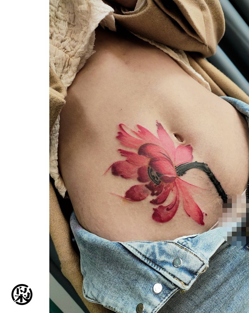 遮盖疤痕纹身图片_腹部水墨纹身图案