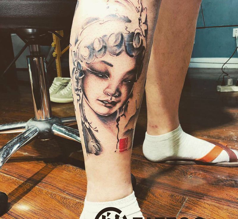 无上水墨风——花旦纹身图片_腿部纹身图案