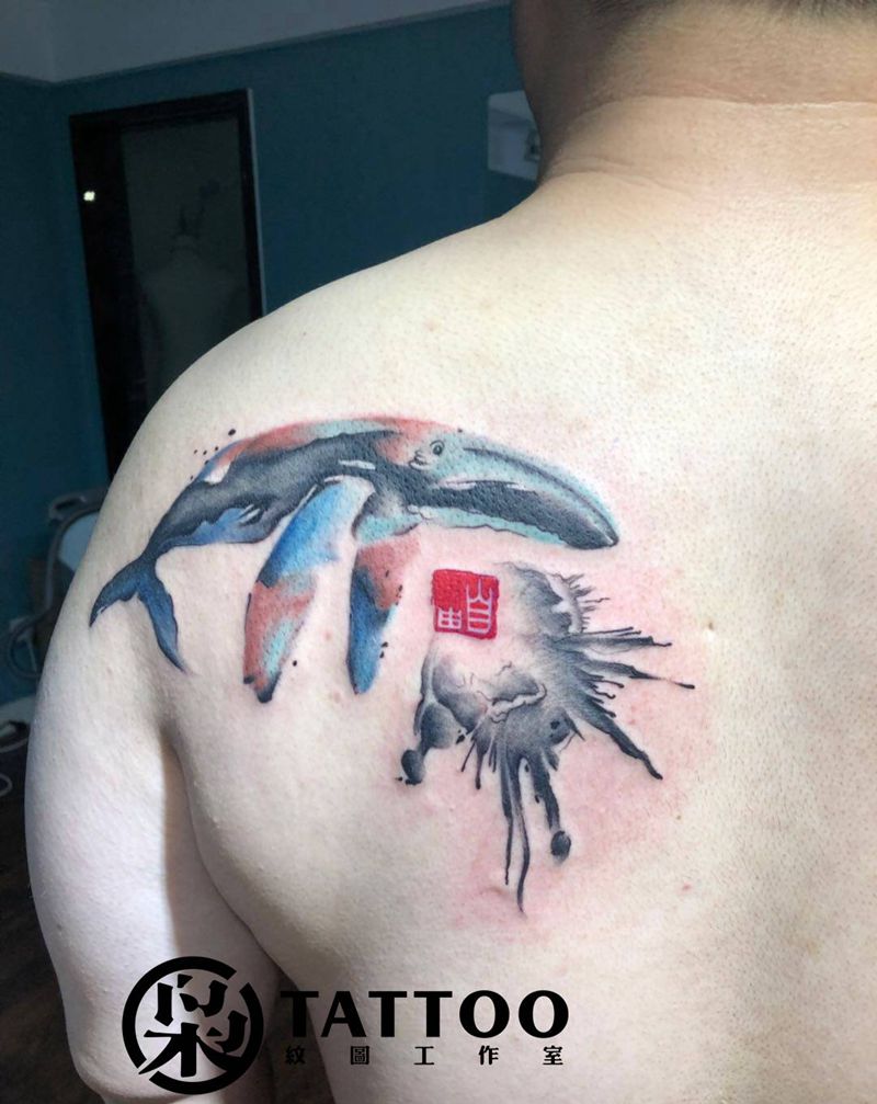 水墨风、鲸鱼纹身图片_背部纹身图案