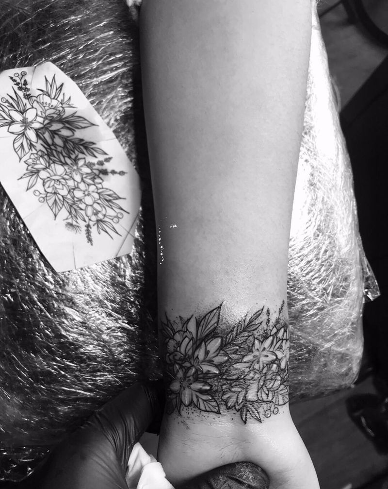 遮盖纹身图片_点刺纹身图案