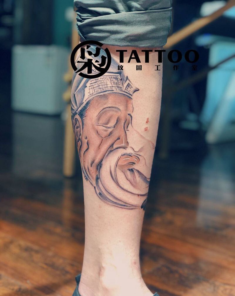 水墨写意人物「老者」纹身图片_腿部水墨纹身图案