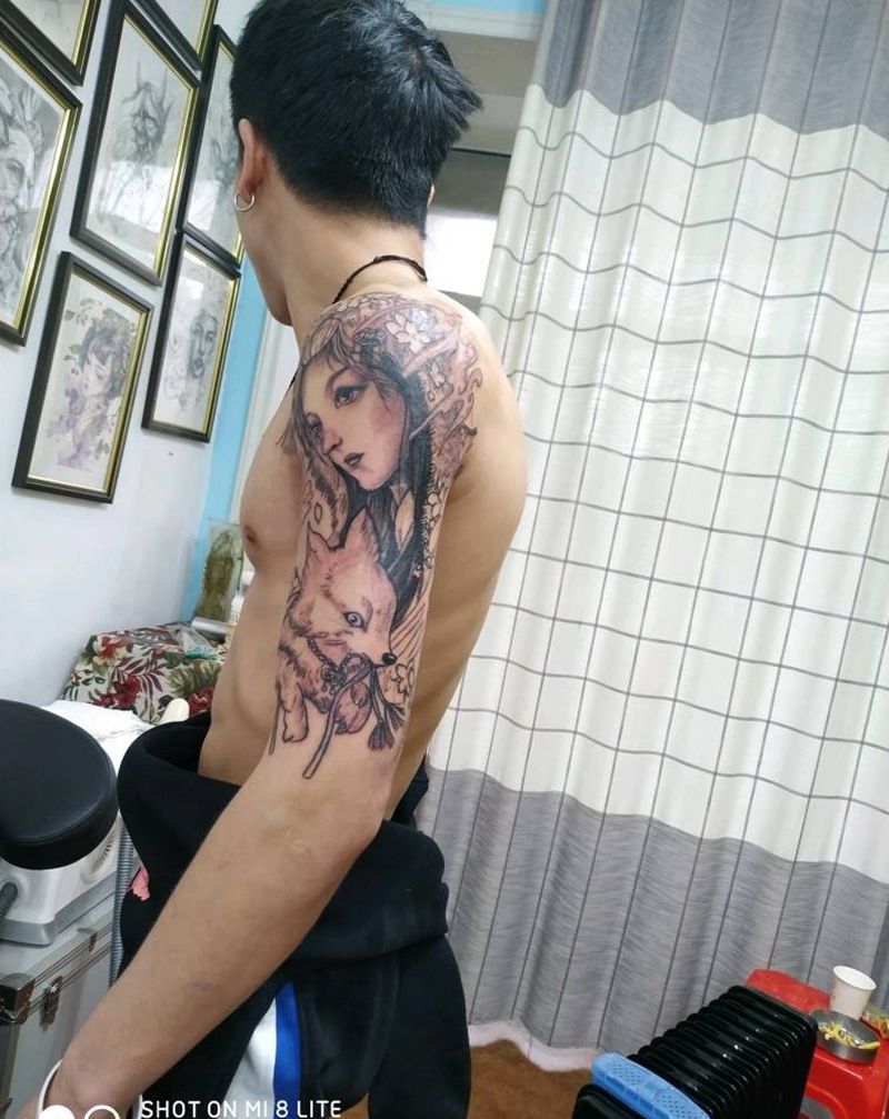 仕女图未完成纹身图片