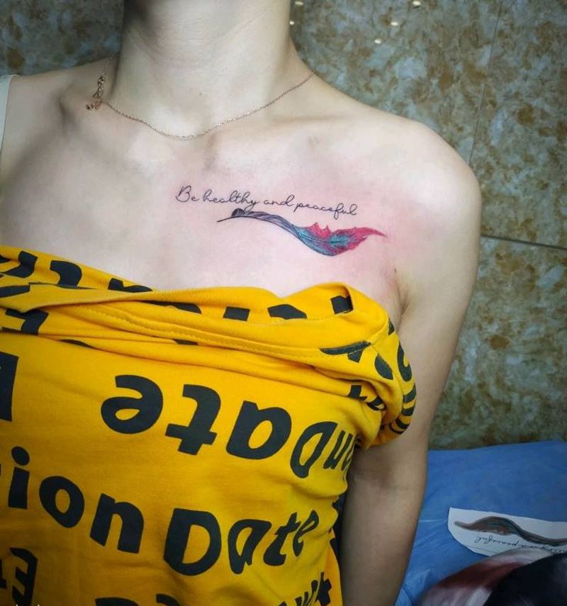 羽毛客人自带图纹身图片_胸部水彩羽毛纹身图案