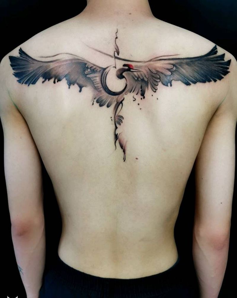 鹤纹身图片_背部水墨纹身图案