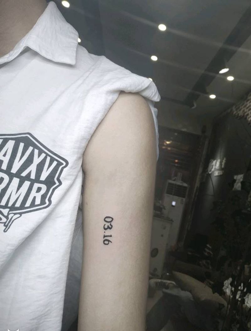 客人妹妹生日日期纹身图片_手部图腾生日纹身图案