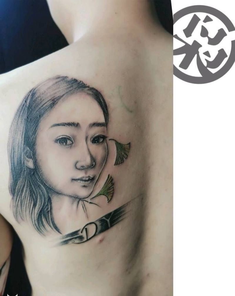 肖像纹身图片_背部欧美写实纹身图案