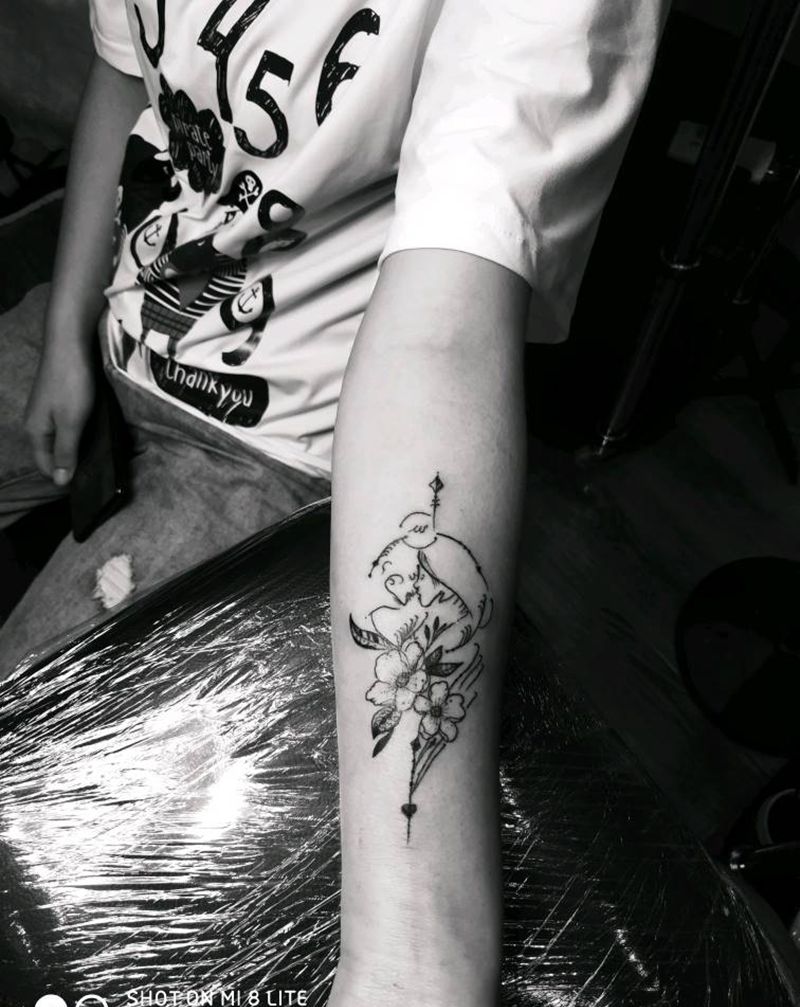 小作纹身图片_手臂纹身图案