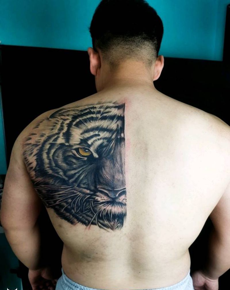 写实，虎纹身图片_背部欧美写实纹身图案