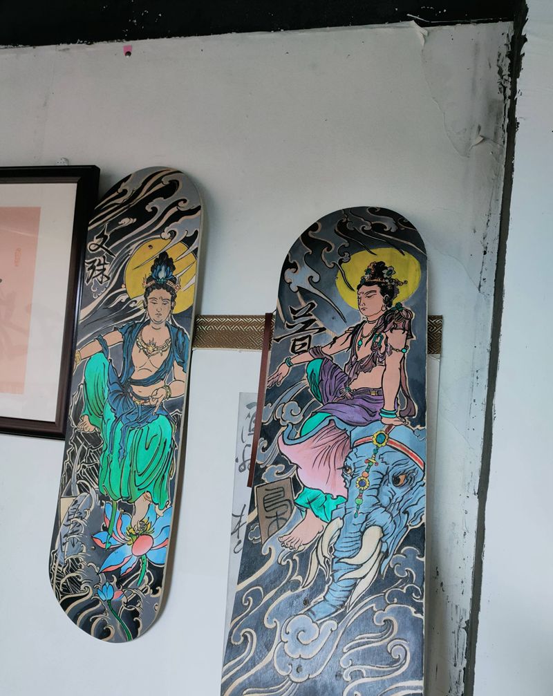 又添一尊纹身图片_手臂老传统新传统纹身图案