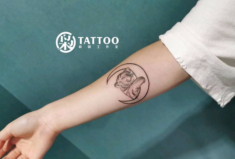 小图组合纹身图片_手臂肩部纹身图案