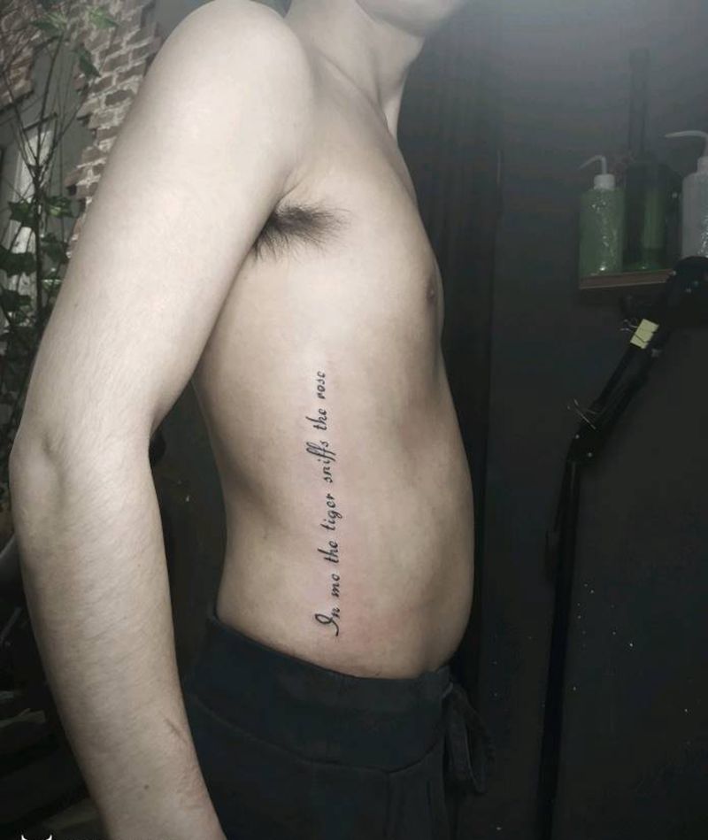 英文短句纹身图片_腹部图腾纹身图案