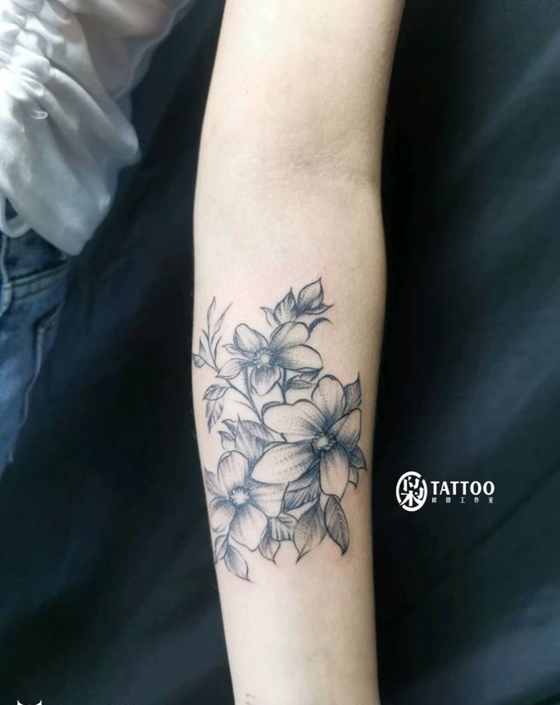 素花纹身图片_手臂纹身图案