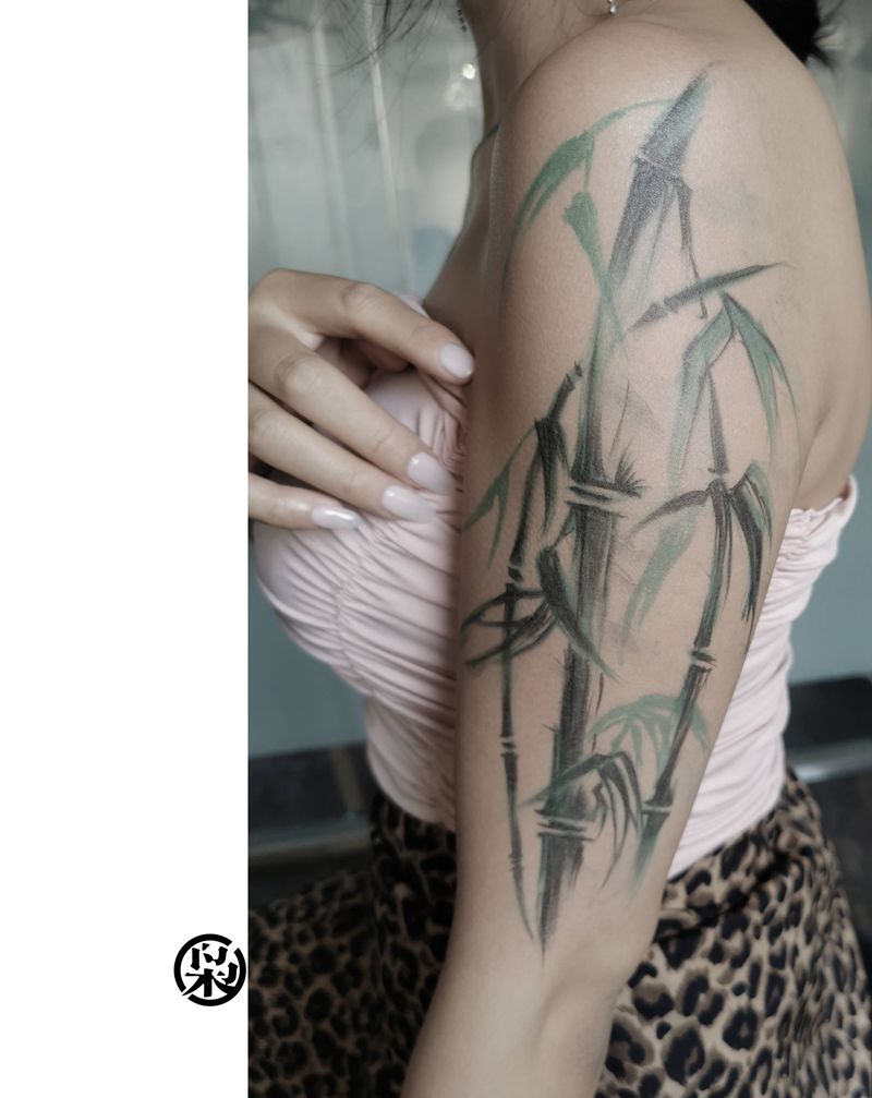 墨竹纹身图片_手臂水墨纹身图案