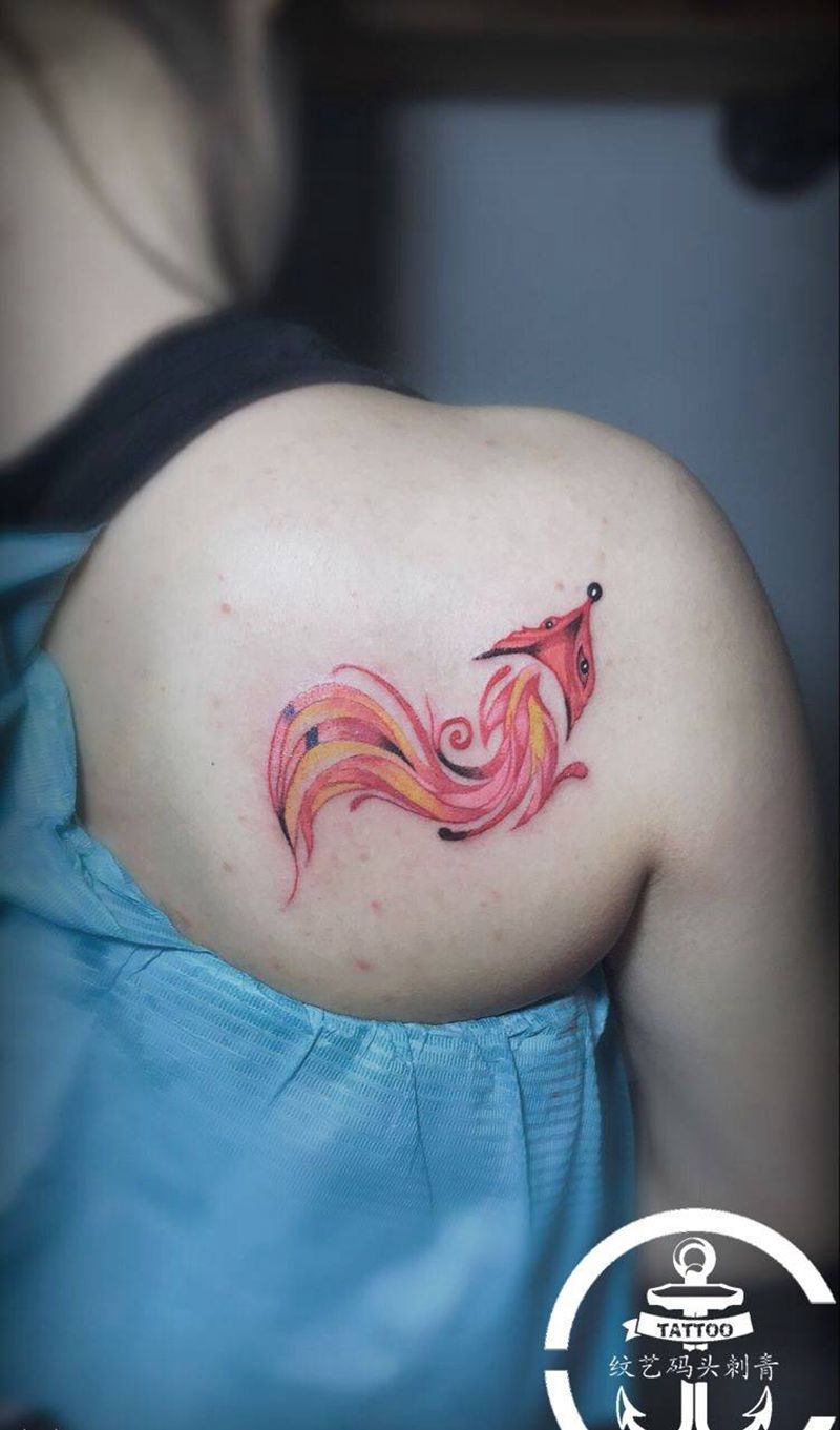 客户自带小狐狸纹身图片