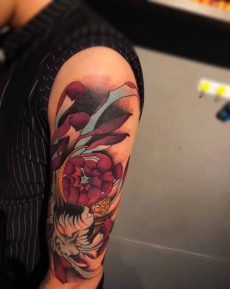 遮盖纹身图片_成品肩部欧美动物鬼神植物纹身图案