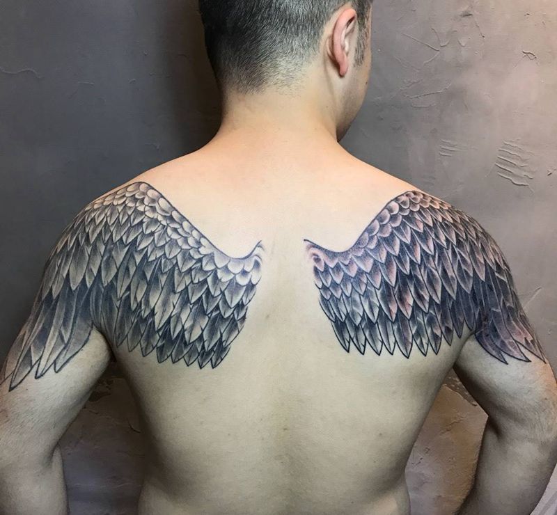 翅膀纹身图片