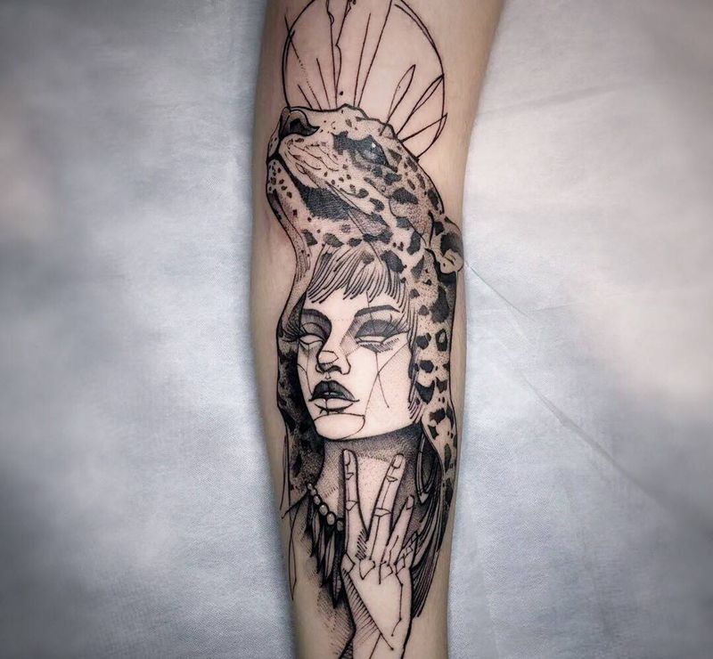 豹女纹身图片