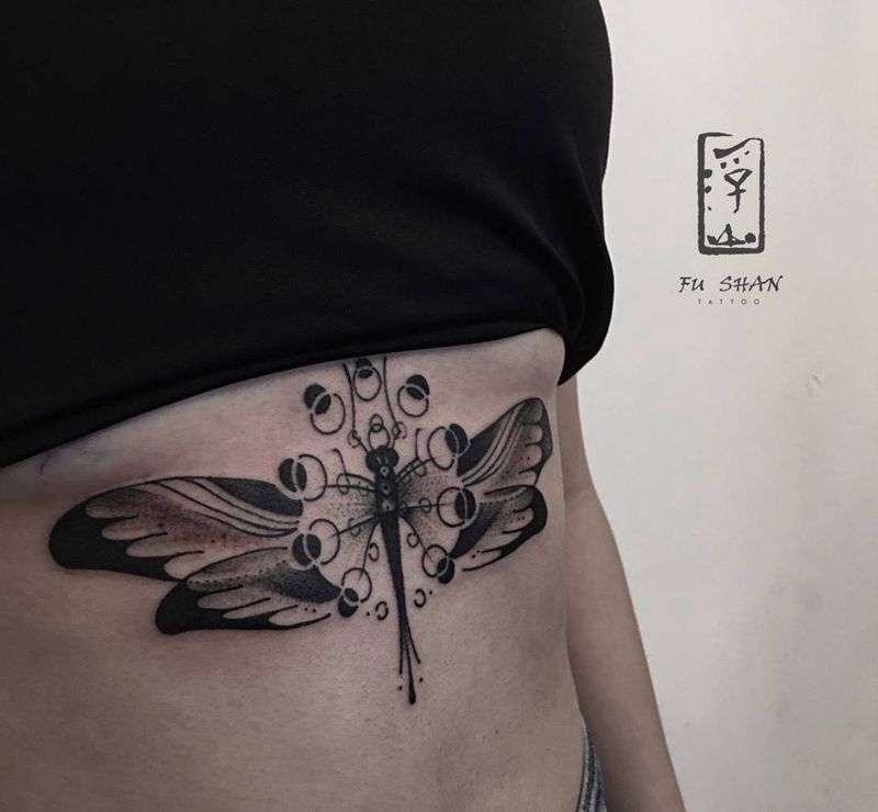 蜻蜓纹身图片