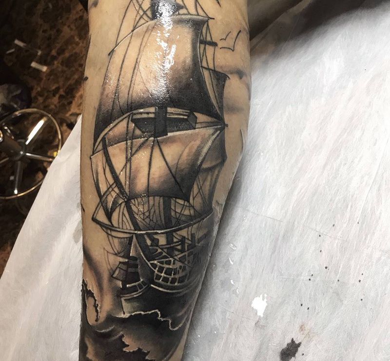 老船翻新纹身图片